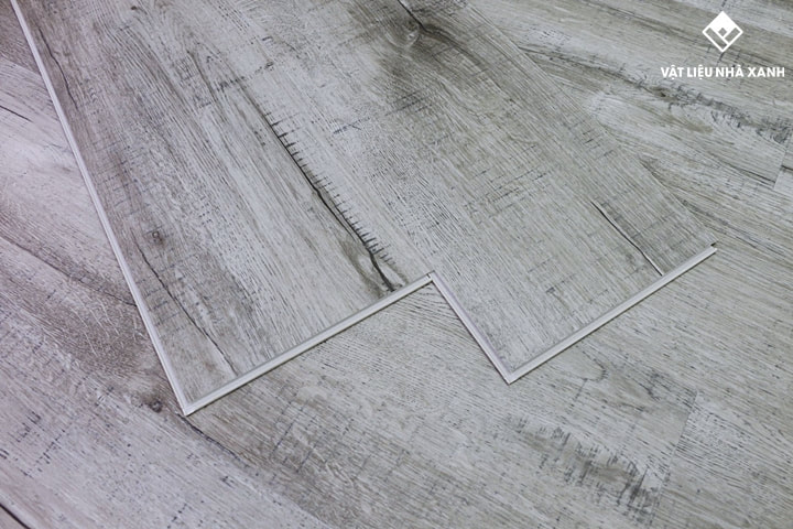 Báo giá sàn nhựa hèm khóa SPC | Sàn nhựa tự dán giả gỗ sỉ lẻ tại Tphcm